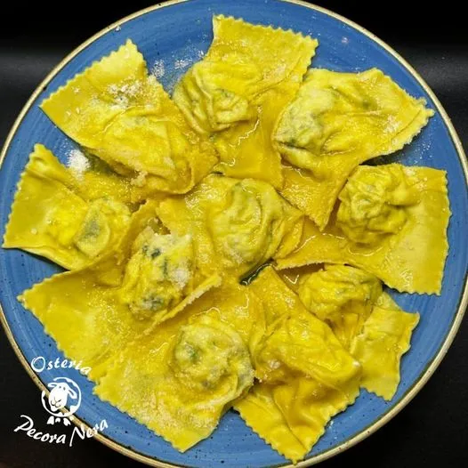 Osteria Pecora Nera_Basilicagoiano_slider_image_2