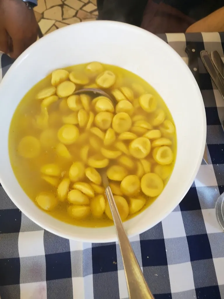 stefano pirondi_Cafeteria La Villa Giovanna Di Castagnetti_Basilicagoiano_review