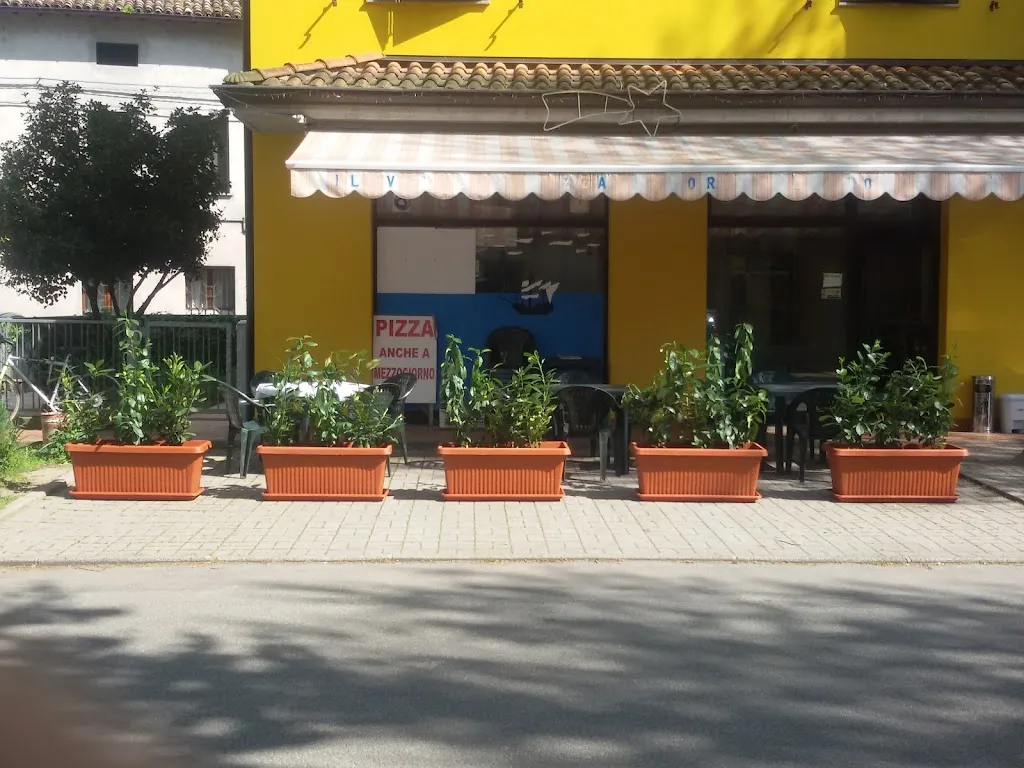 pizzeria IL Veliero restaurant in Bastiglia