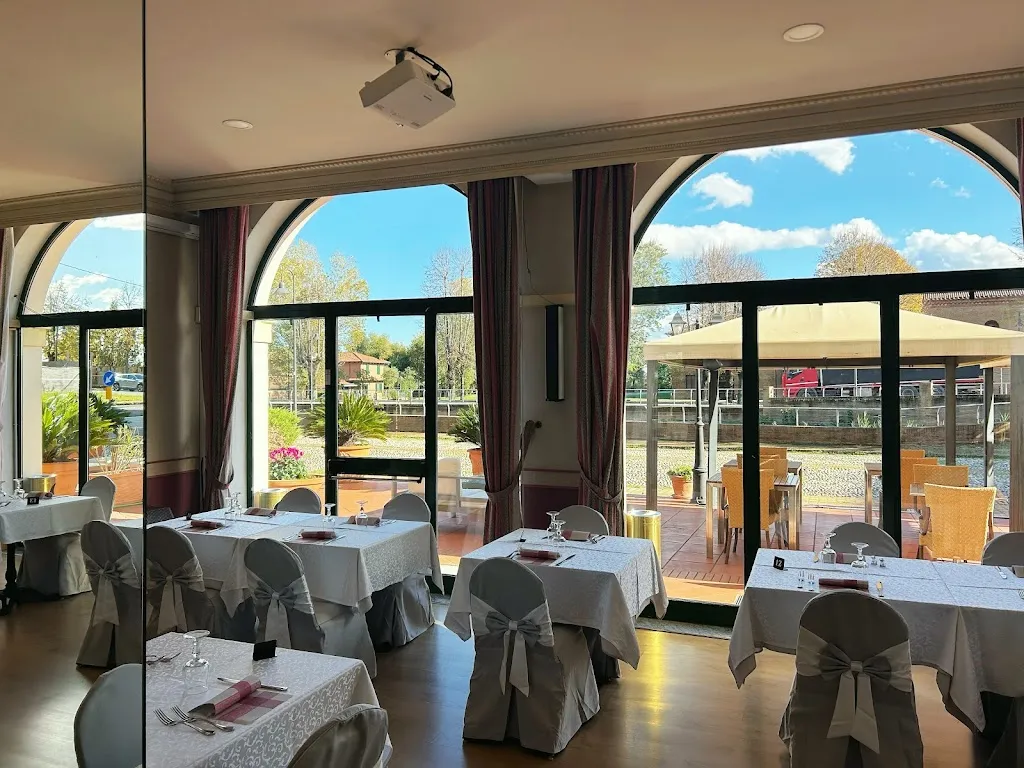 Ristorante Castello_Bentivoglio_slider_image_1