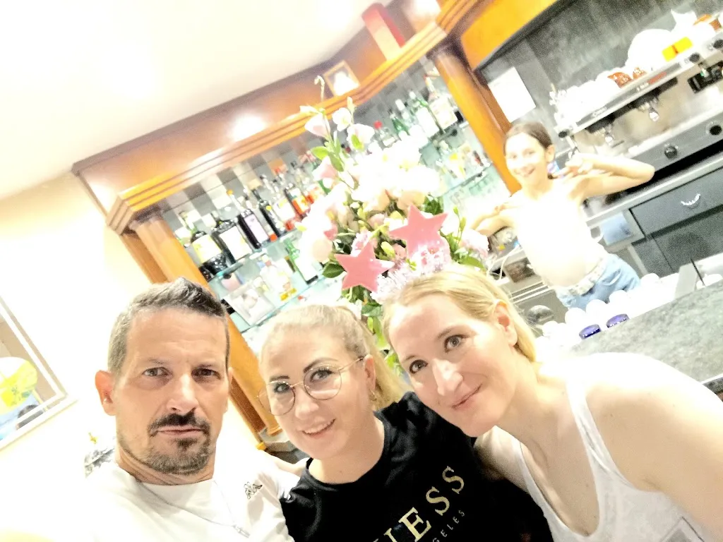 Adriano Manfredi_Bar Ristorante Le Moline_Bedonia_review