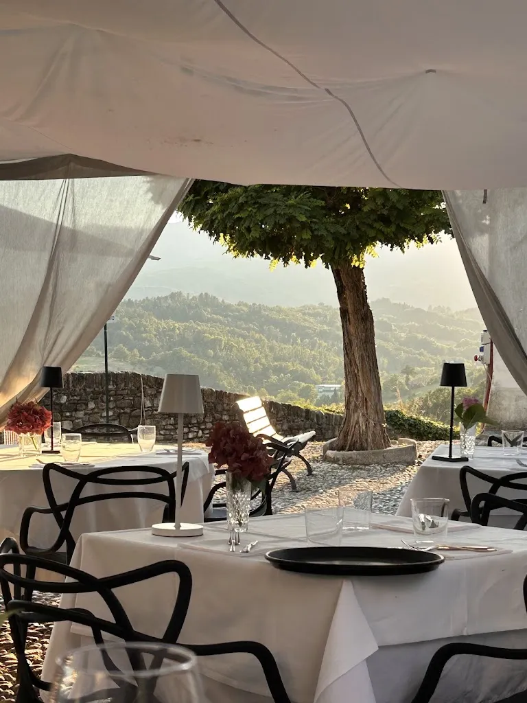 Ristorante La Vecchia Compiano_Bedonia_slider_image_3