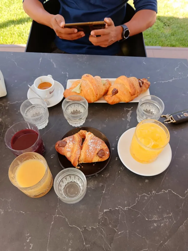 Angelo_YOLO Bakery - Mosciano Sant'Angelo_Mosciano Sant'Angelo_review