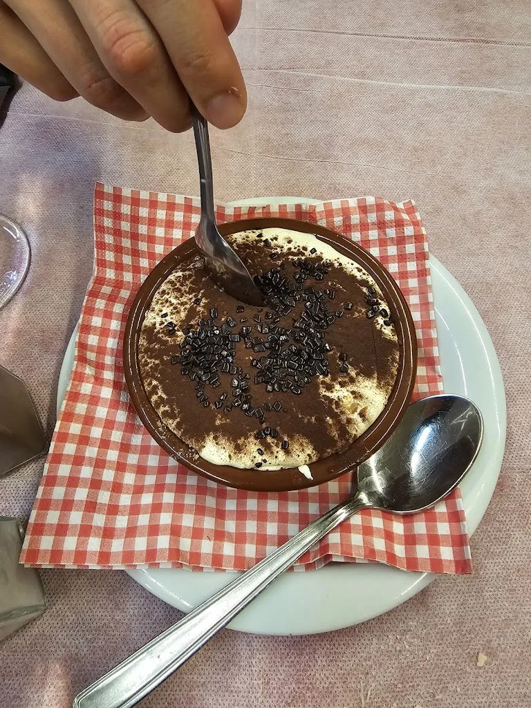 Amanda Lee_La Pace_Berzantina_review