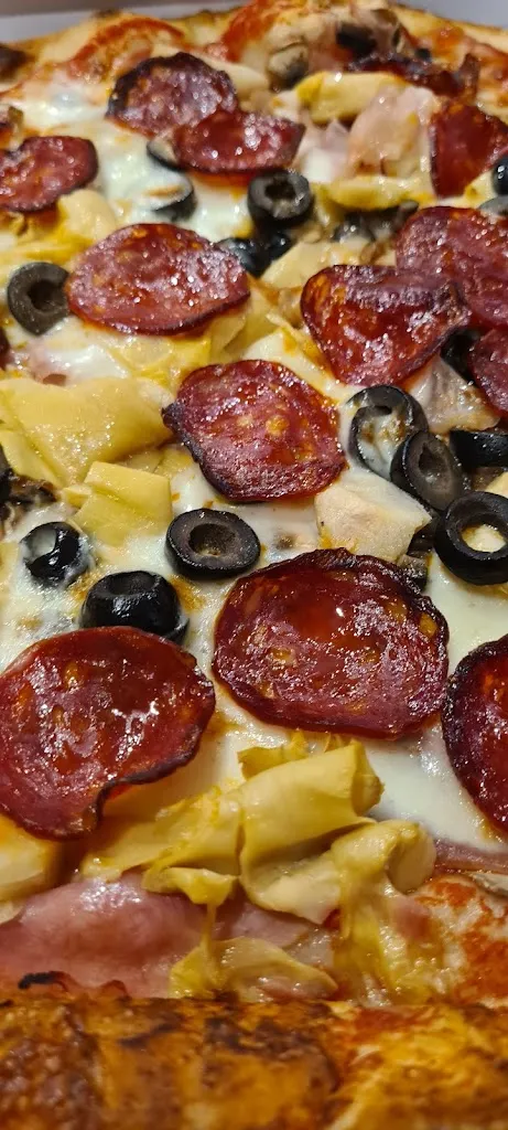 Pizzeria Raimondo_Mosciano Sant'Angelo_slider_image_1