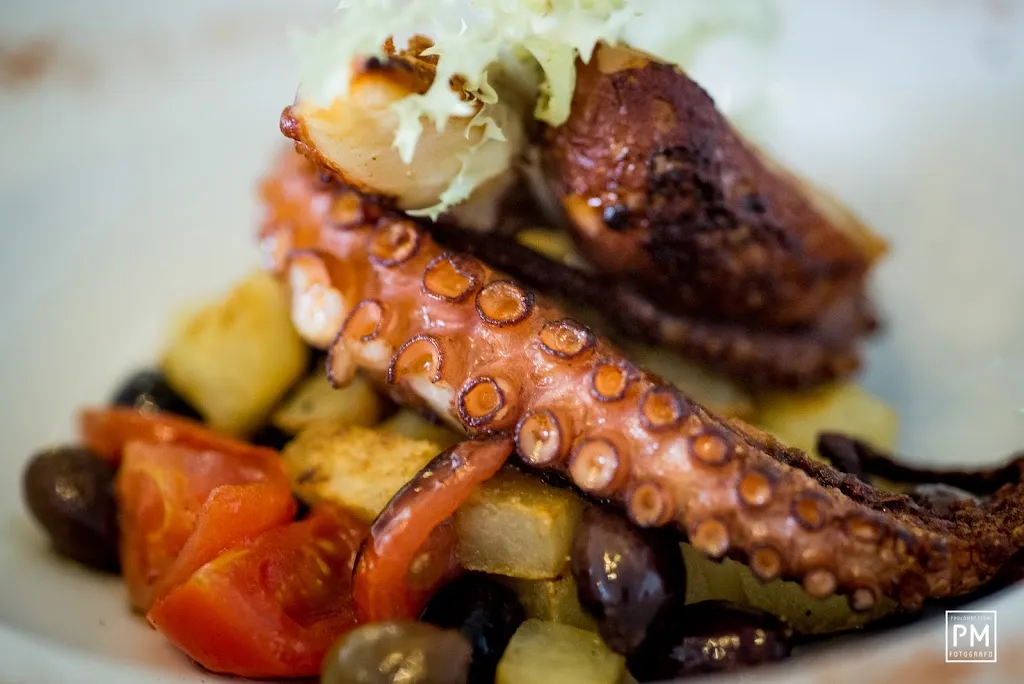 Cipensoio Ristorante_Berzantina_slider_image_2