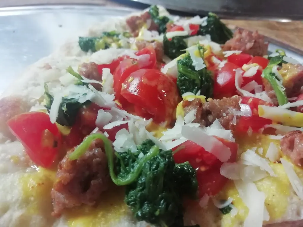 Pizzeria Pizza Pazza_Mosciano Sant'Angelo_slider_image_3