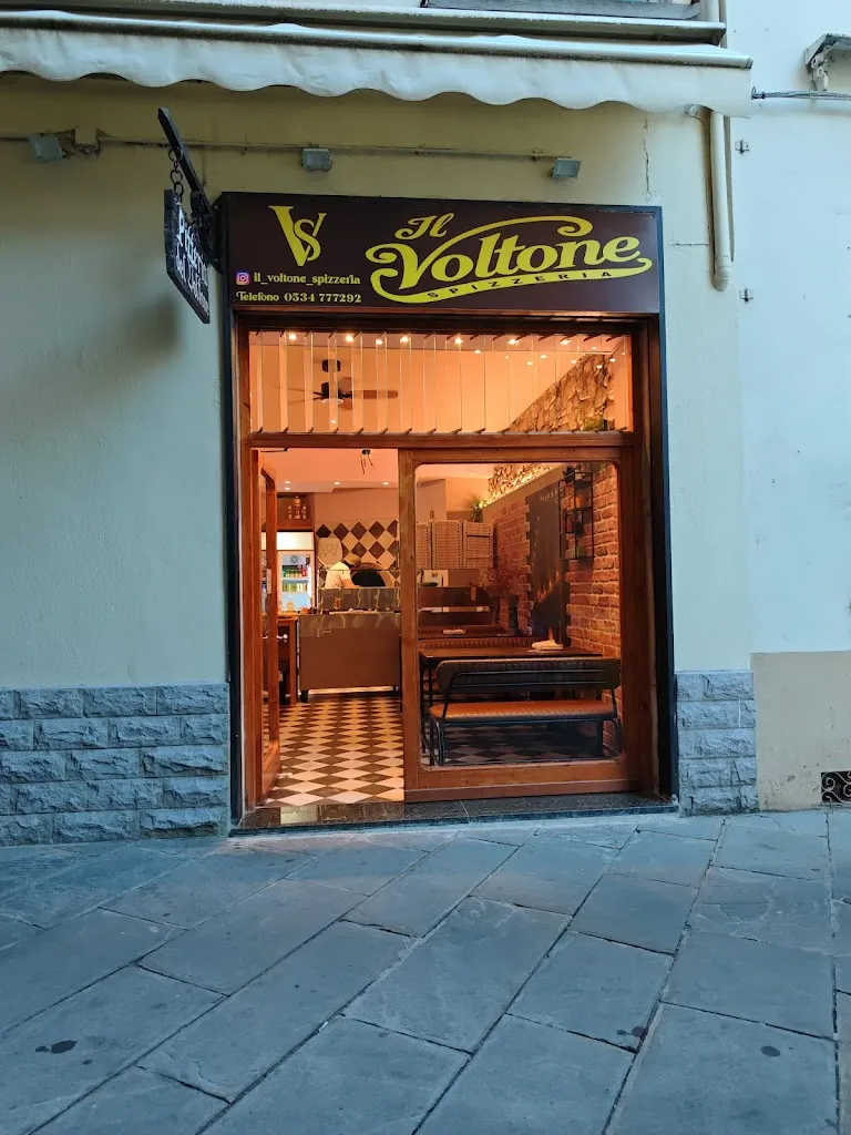 Il voltone Spizzeria restaurant in Berzantina