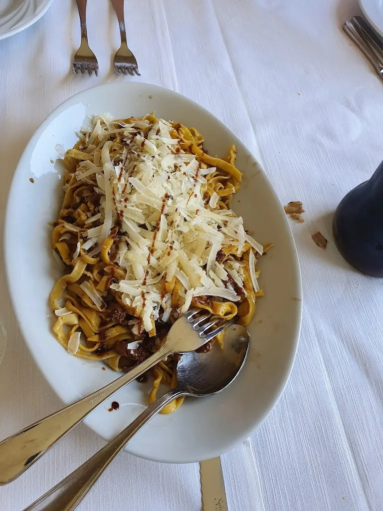 Nadaraja Kajaruban_Ristorante Pizzeria La Grotta_Bertinoro_review