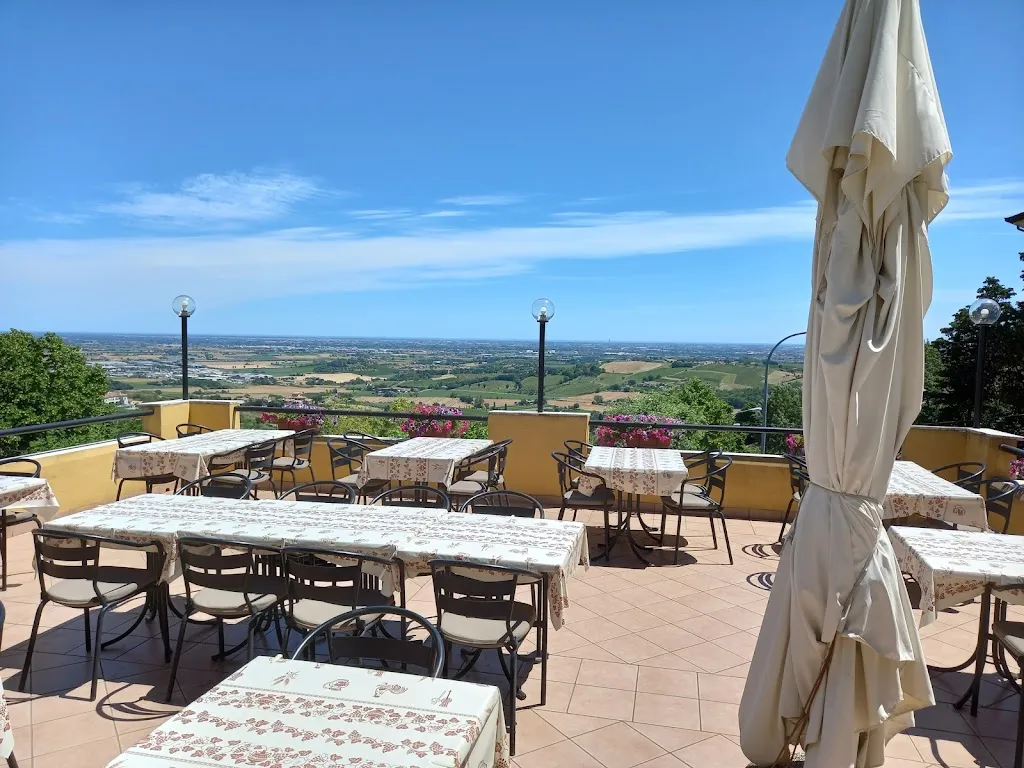 Ristorante Pizzeria La Grotta restaurant in Bertinoro