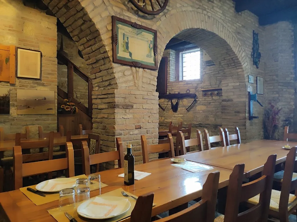 Osteria La Vecchia Sburgnaza_Bertinoro_slider_image_1