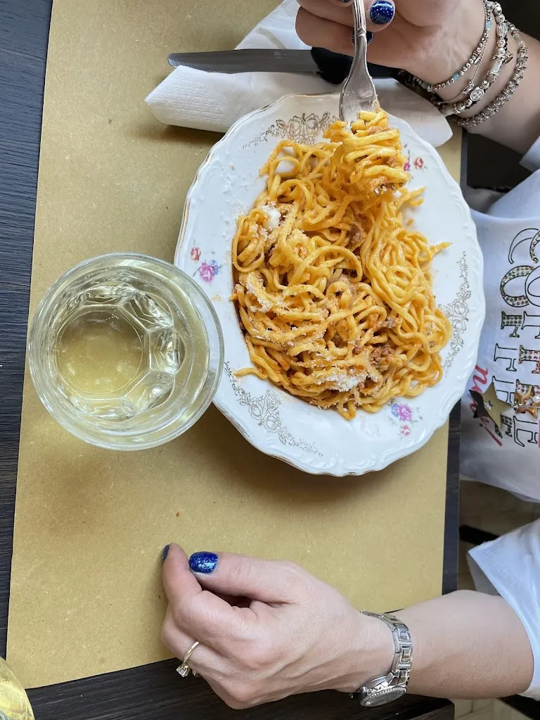 Renny Bar_Bar Santi 1976. Ristorantino piadineria Tabacchi_Bertinoro_review