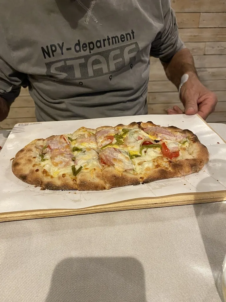 Primula Guglielmi_Pinsa alla Romana da Spranghin_Bertinoro_review