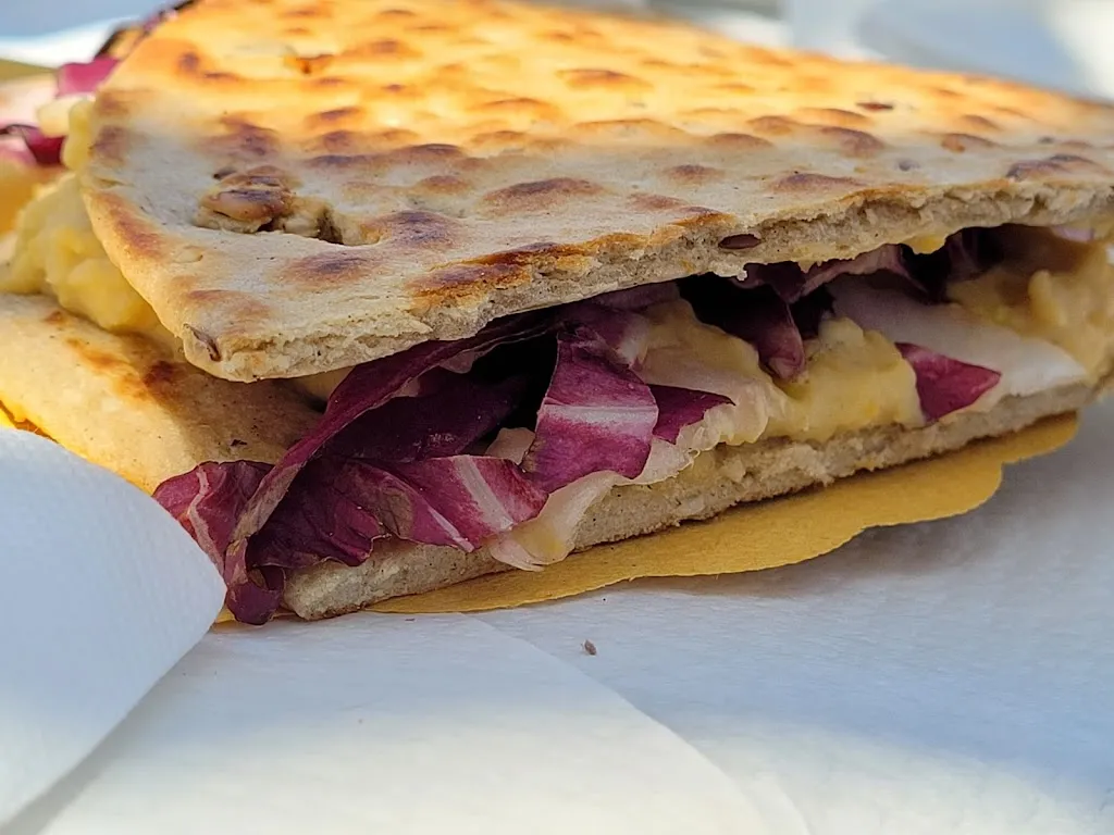 Arthur Daniel Pop_Insolito Beach Caffè_Bellaria-Igea Marina_recensione