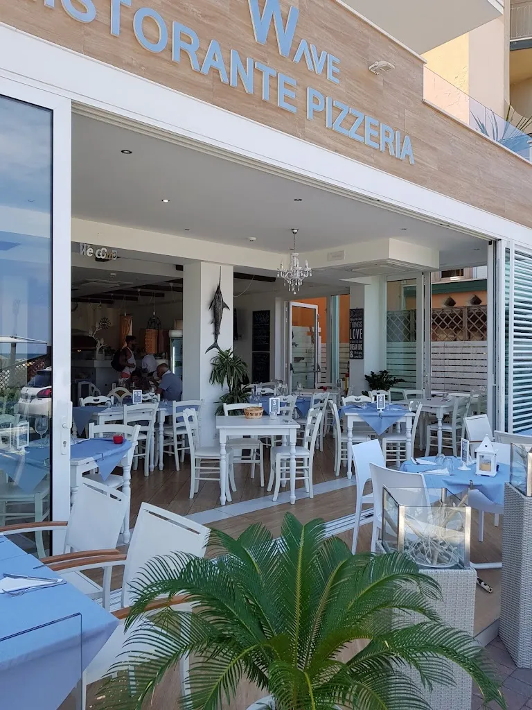 Wave Ristorante Pizzeria_Bellaria-Igea Marina_slider_image_1