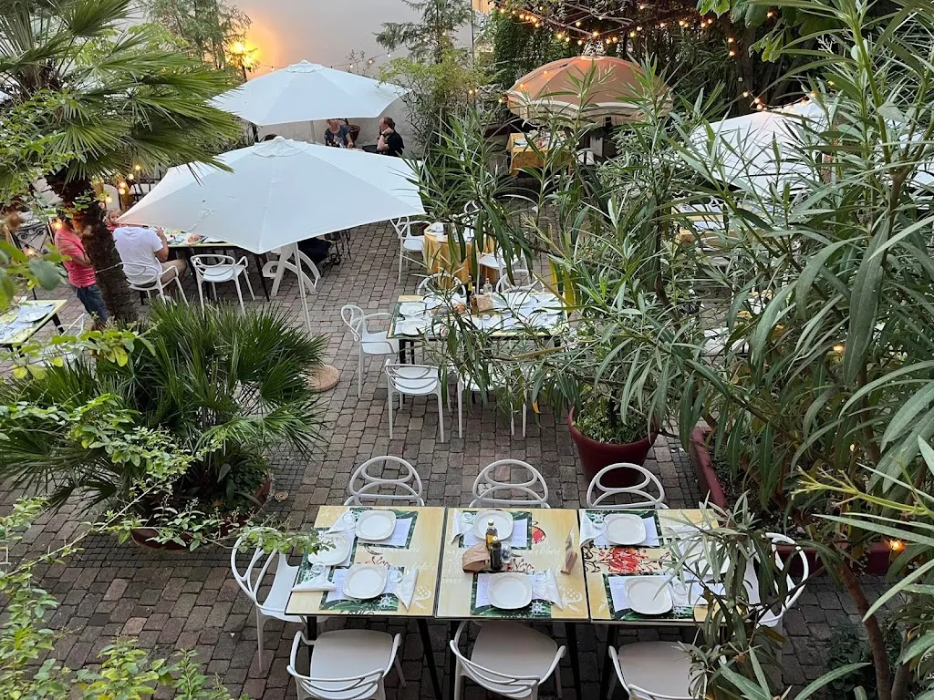 Osteria Romagnola "L'è un pchè muroi" restaurant in Bellaria-Igea Marina