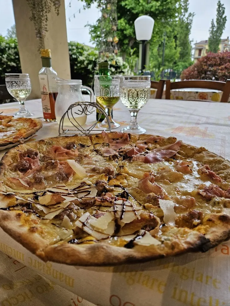 Pizzeria del Bosco_Bellaria-Igea Marina_slider_image_3