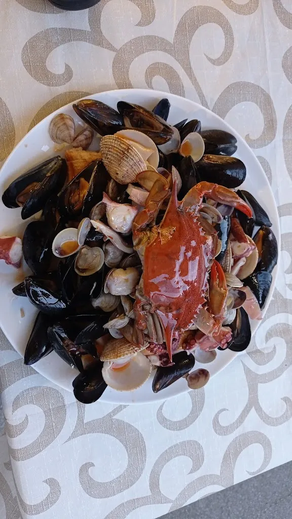 luciano borrelli_Anema e Core_Bellaria-Igea Marina_review