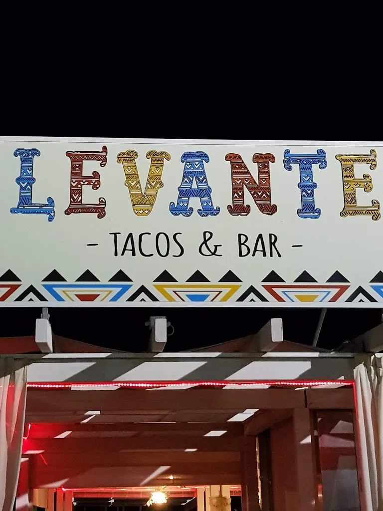 Levante Tacos & Bar_Bellaria-Igea Marina_slider_image_1
