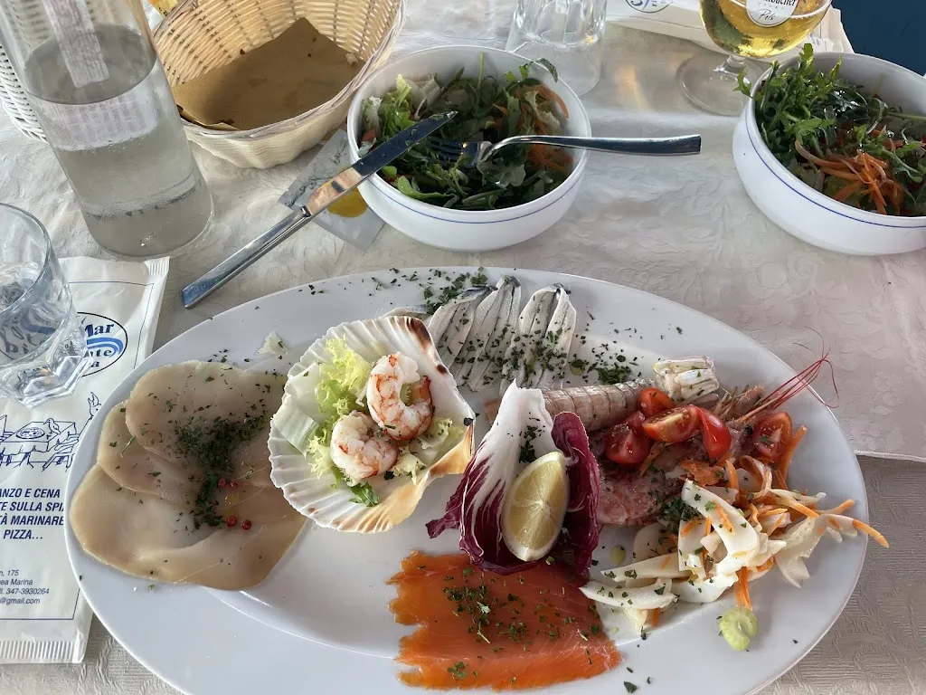 Gizmo Santos_Cafe Del Mar_Bellaria-Igea Marina_review