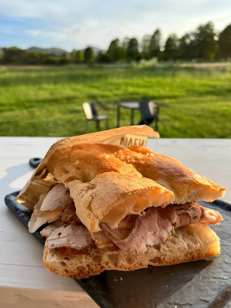 KiwiBar & Ki-wine_Oricola_slider_image_3