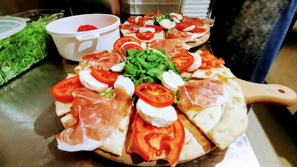 Ristorante Pizzeria La Valletta_Bellaria-Igea Marina_slider_image_3