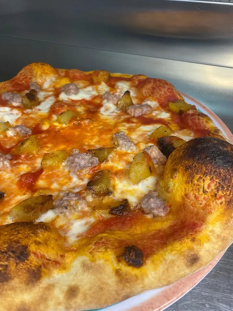 Matte Pizza restaurant in Bomporto