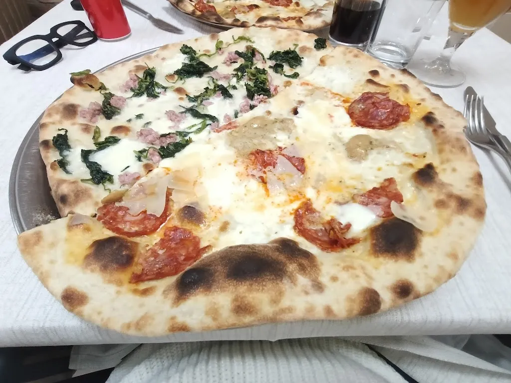 Ristorante Pizzeria Taifali_Bibbiano_slider_image_3