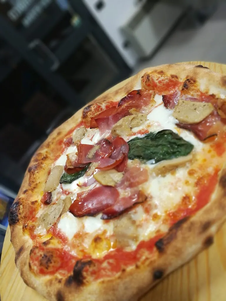 Pizzeria Matildica_Bibbiano_slider_image_3