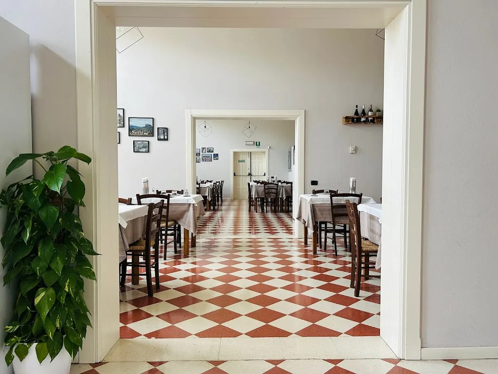 Civico 49 - Pizza & Drink restaurant in Bibbiano