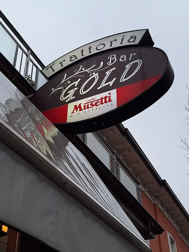 Halina Grala_Bar trattoria Gold_Bobbio_review