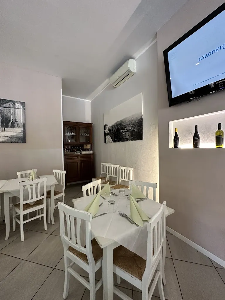 Bar trattoria Gold restaurant in Bobbio