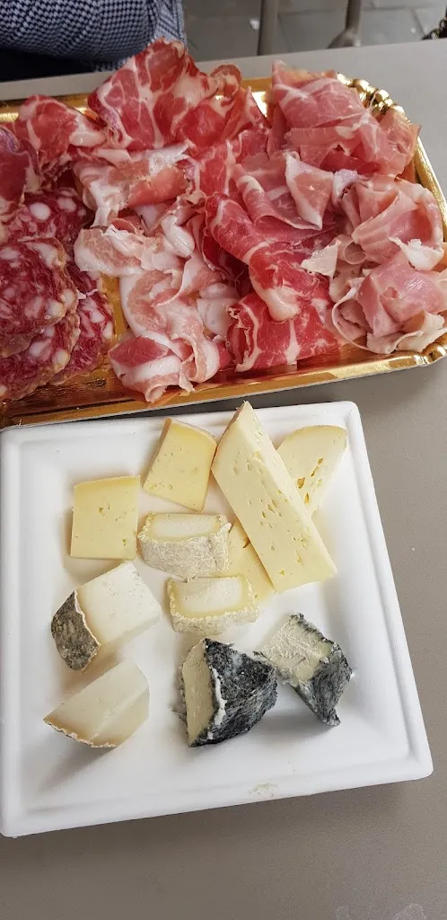 Salumeria Serale_Bobbio_slider_image_2