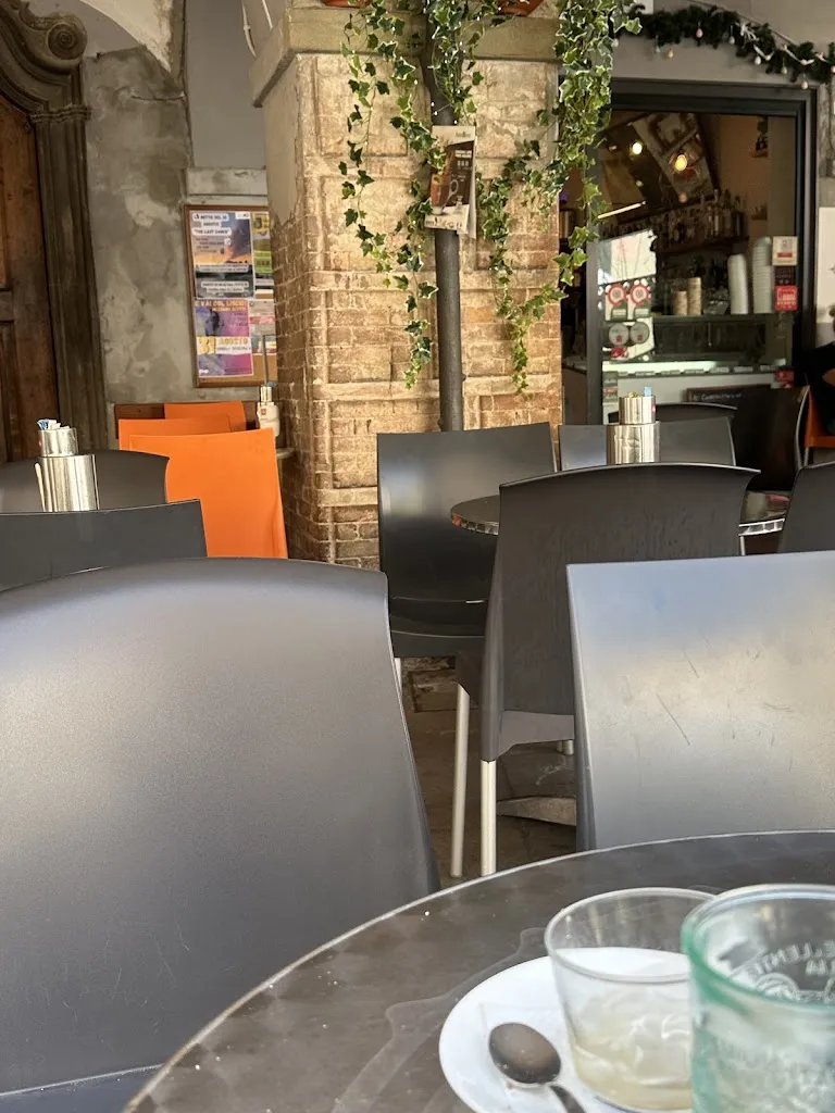 Ivana rodas_Il Duomo Cafè_Bobbio_review