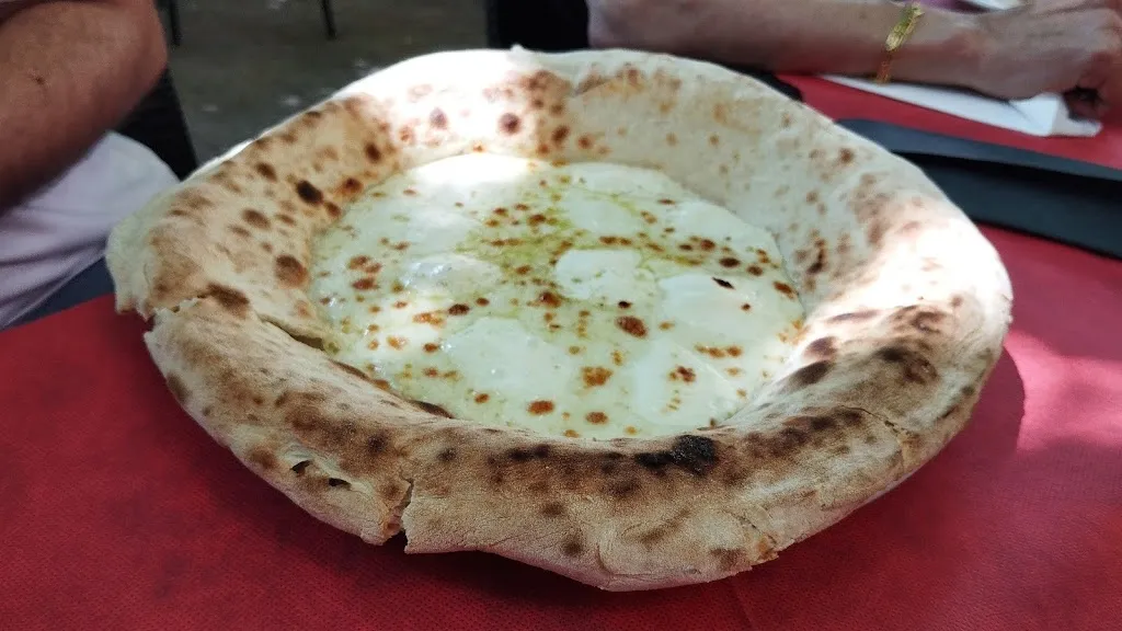 Ariminum_Pizzeria Rolling Stone_Bobbio_recensione