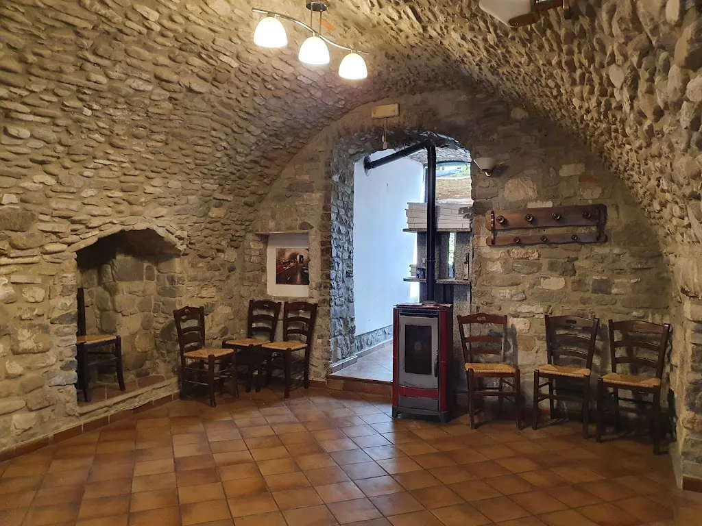 Pizzeria Rolling Stone_Bobbio_slider_image_1