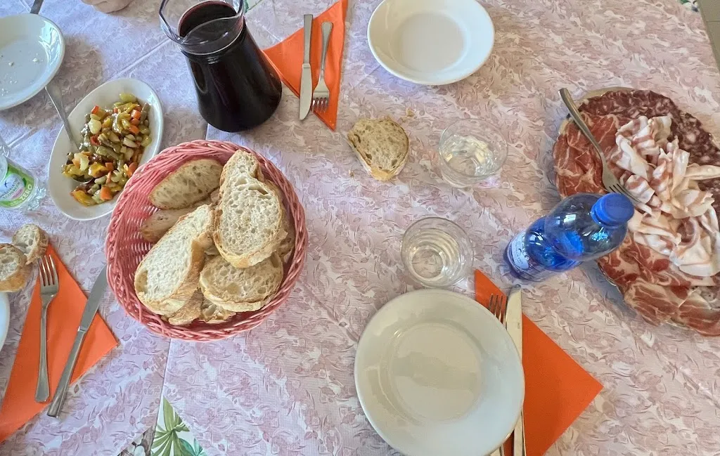 Giada Feltrin_Trattoria Bar La Scaparina_Bobbio_review