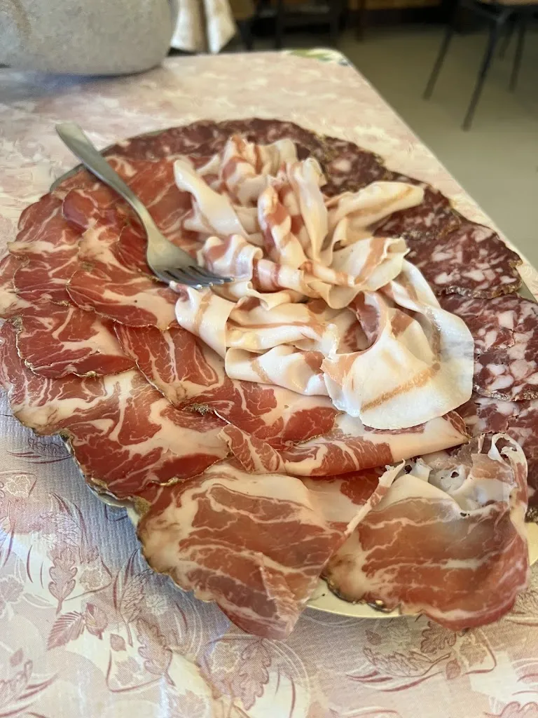 Trattoria Bar La Scaparina_Bobbio_slider_image_2