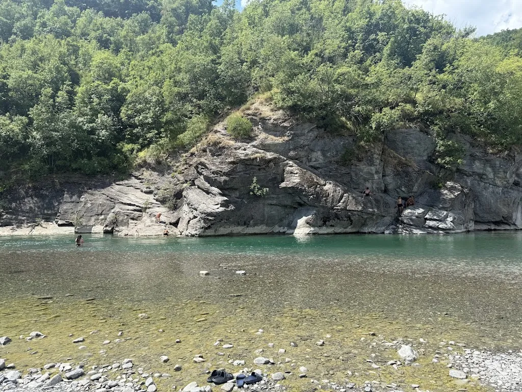 Barnaby Parker_Gelaperitivo-ristorazione ambulante_Bobbio_review