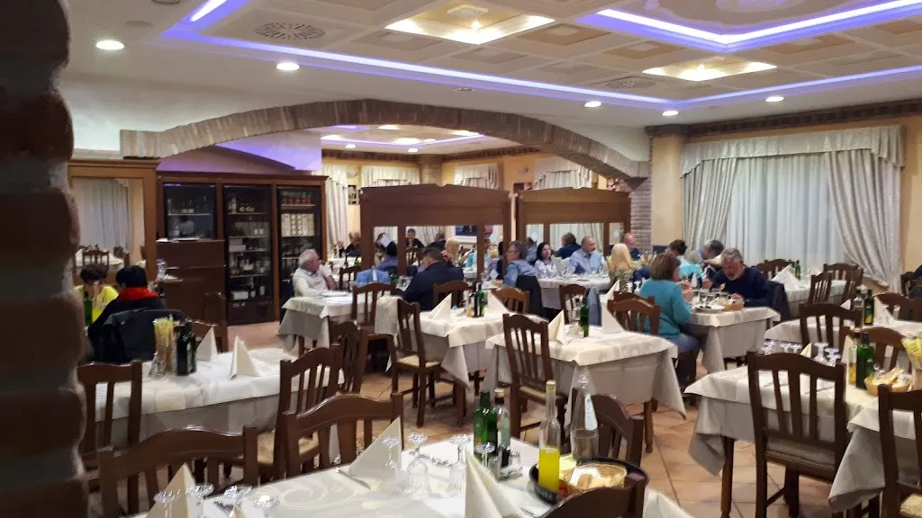 Ristorante Hotel La Perla_Bondeno_slider_image_1