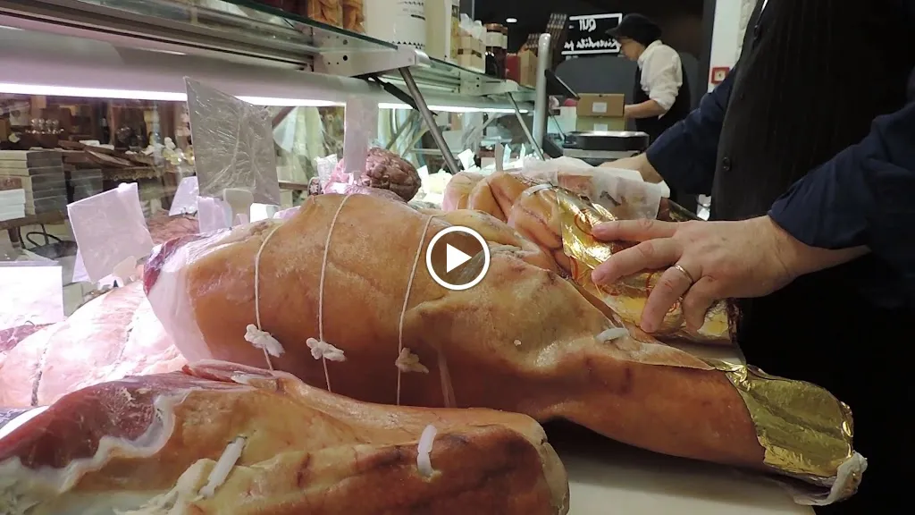 Tartari Maria Laura - Bottega con Cucina_Bondeno_slider_image_2