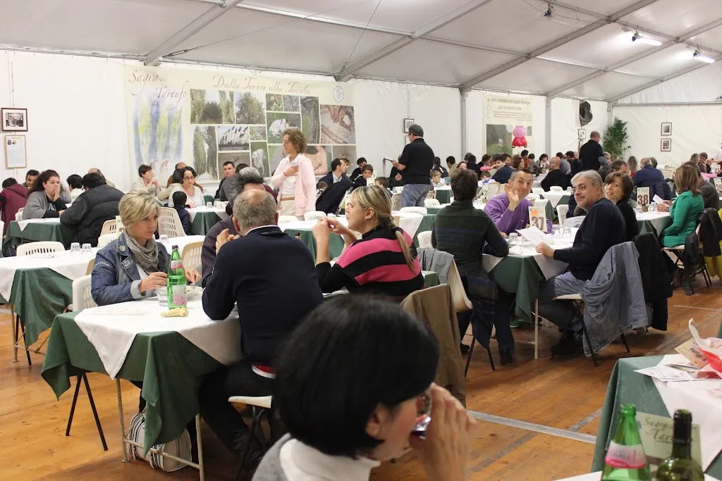 Sagra del Tartufo di Bondeno Città del Tartufo restaurant in Bondeno