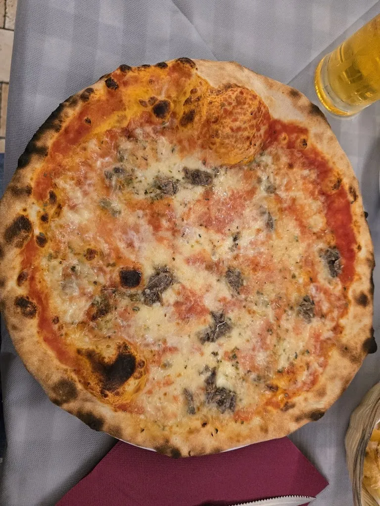 Zanis_Pizzeria trattoria la lanterna_Boretto_review