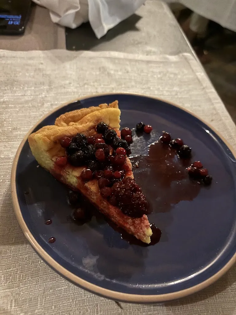 Xiaowen Chu_Il Castellaro - Borghi_Borghi_review