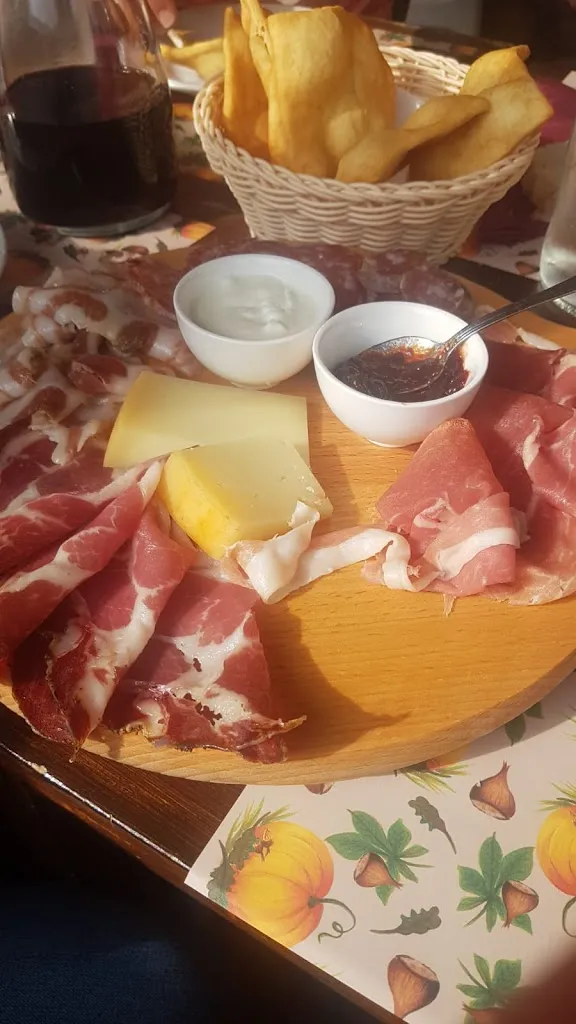 Gloria Contiero_Osteria La Casa del Fiume_Borgo Tossignano_review