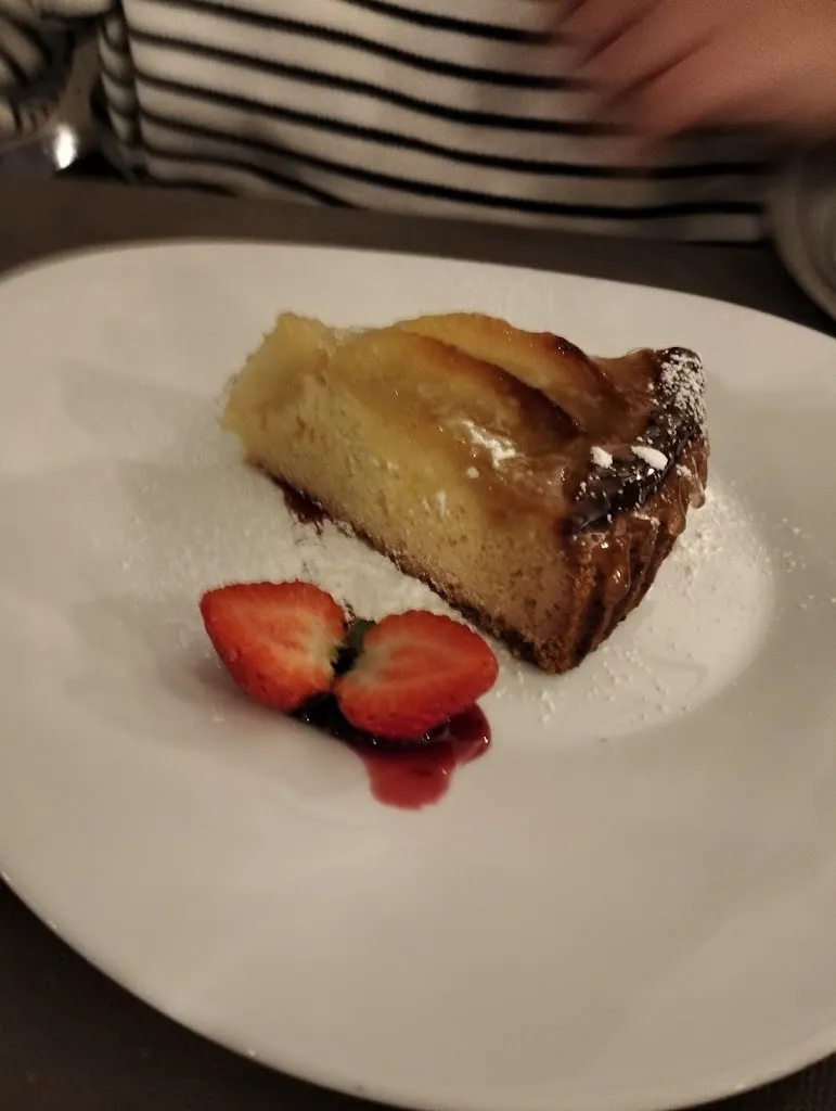 Lucia Borzi_Ristorante Pizzeria Il Leone_Borgonovo Valtidone_review