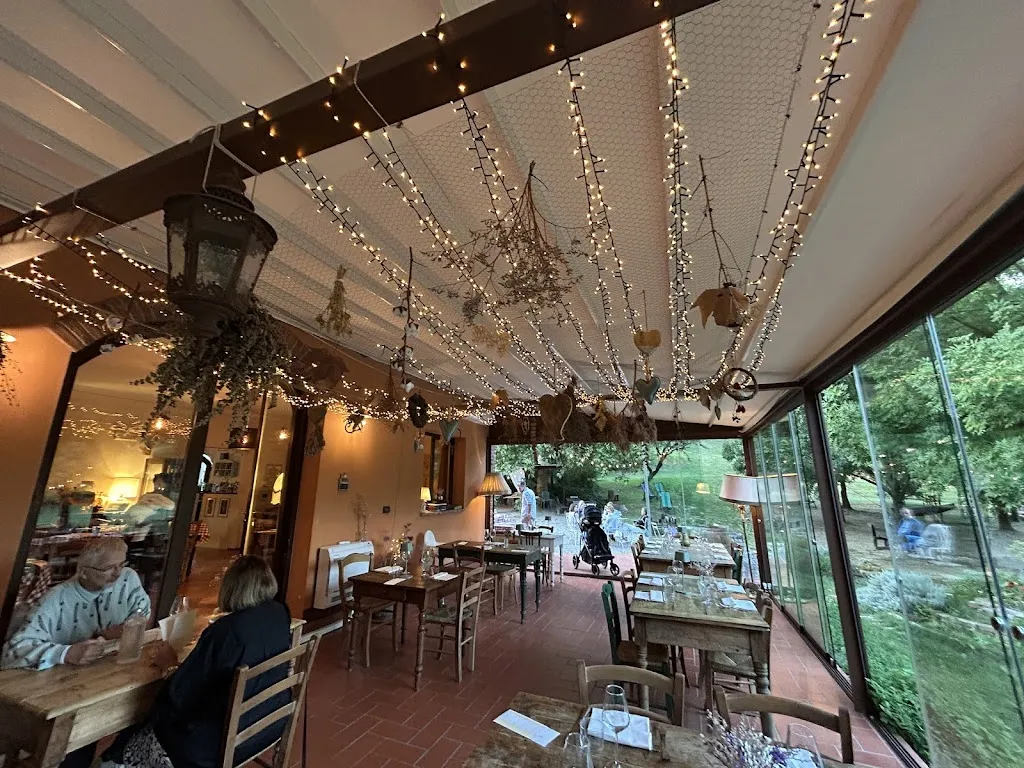 Il ristorante dell'Agriturismo Rioverde restaurant in Borgonuovo