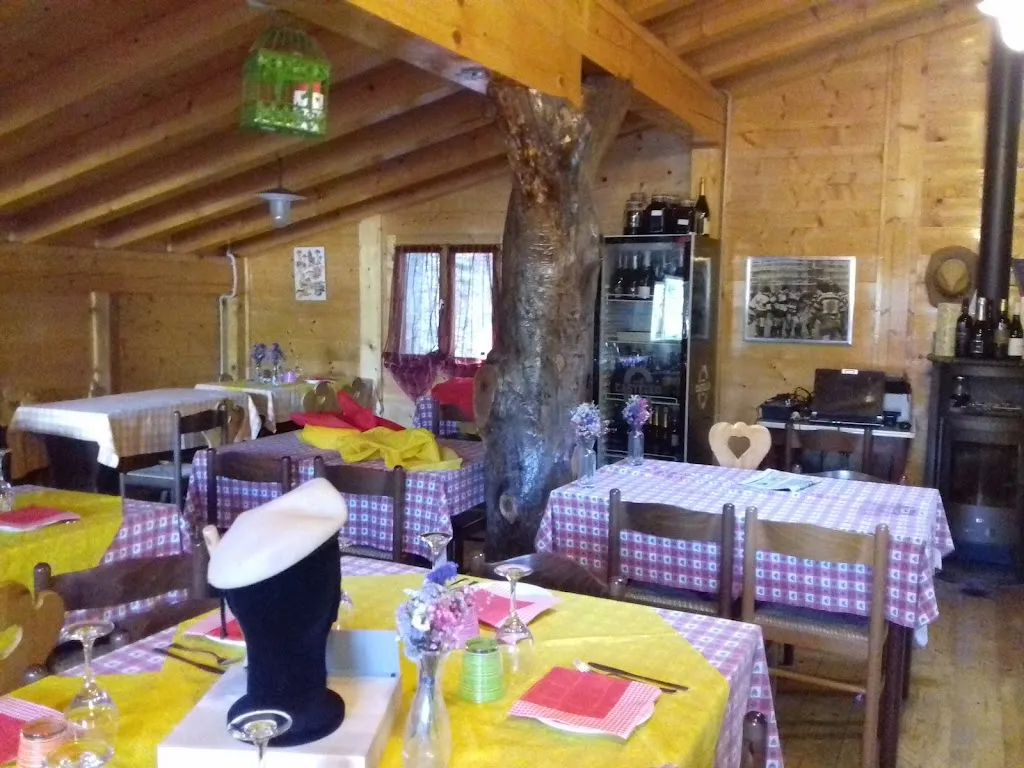 Chalet Del Molinatico_Borgo Val di Taro_slider_image_1