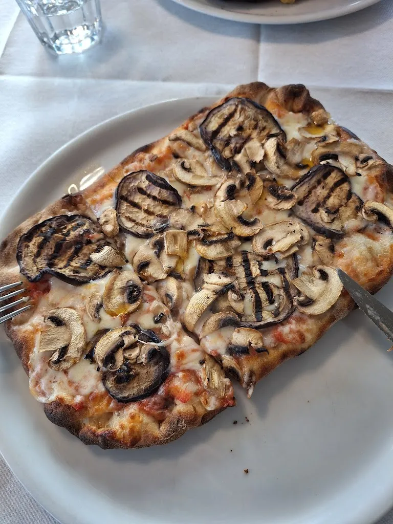 Shang Yen See_Pizzeria il Moretto A Casa Tua_Borgo Val di Taro_reseña