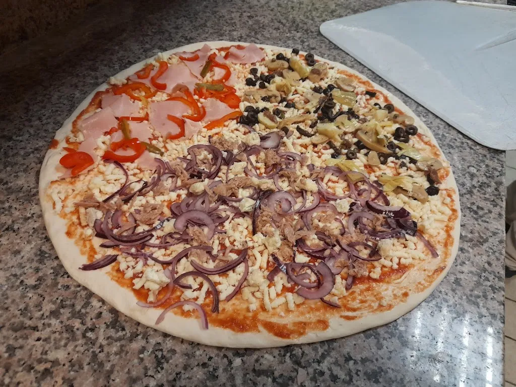 Pizzeria la favola di borgo val di Taro_Borgo Val di Taro_slider_image_3